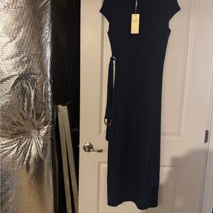 Chic Navy Cap Sleeve Midi Dress